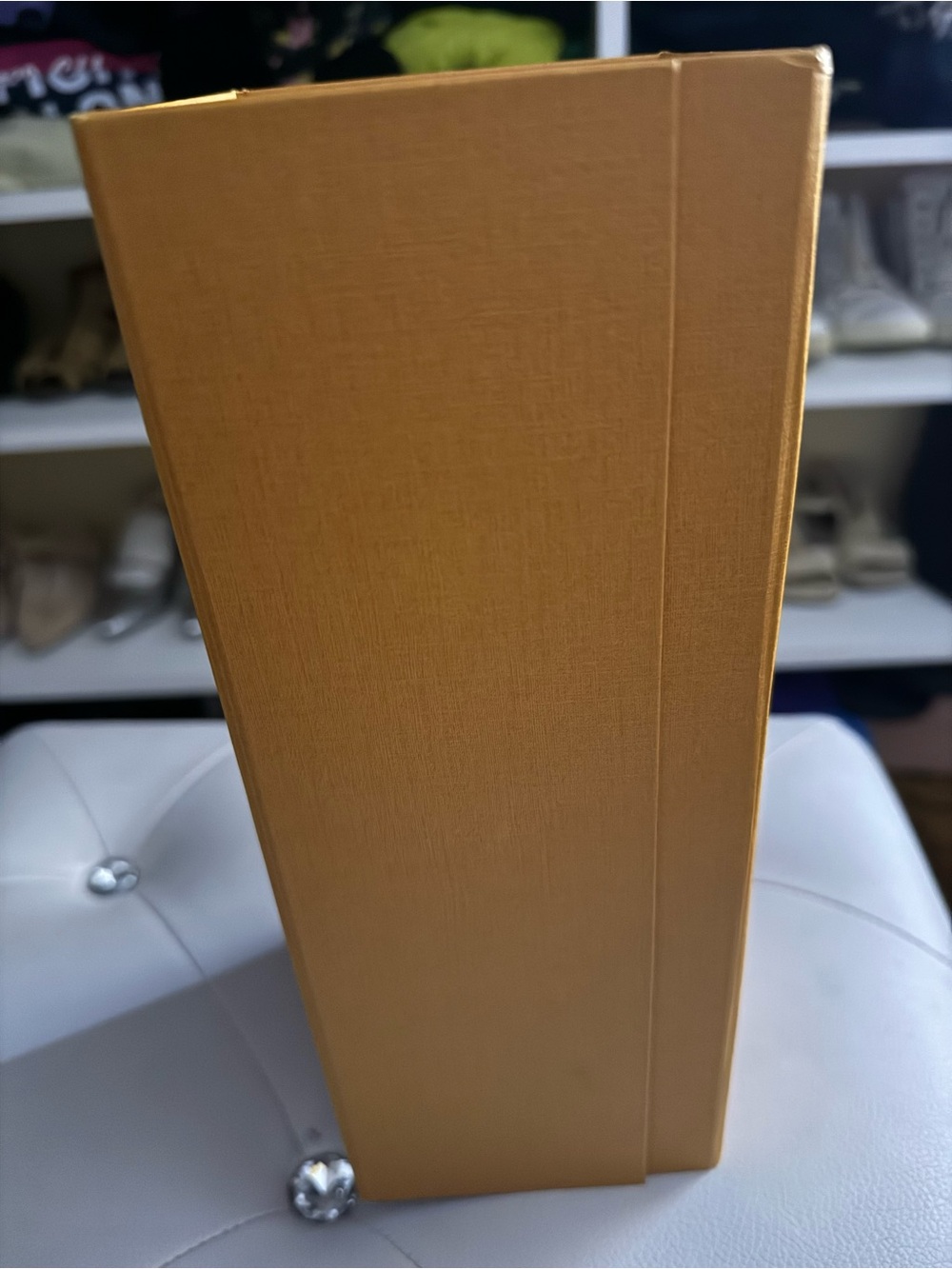Louis Vuitton Gift/Storage Magnetic-Closure Box - Picture 3 of 5